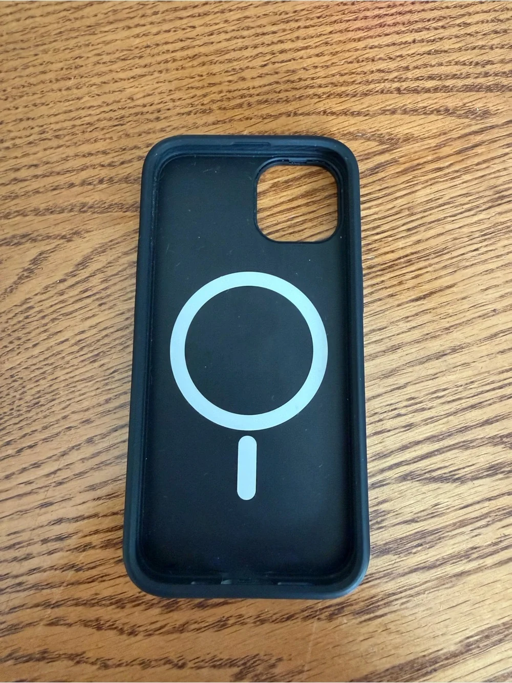 Casetify Black & White Wave Pattern iPhone 14 Case with Mag Safe